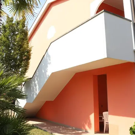 Leopardi - Gemini Lägenhet Bibione